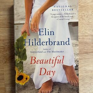 Beautiful Day by Elin Hilderbrand Book